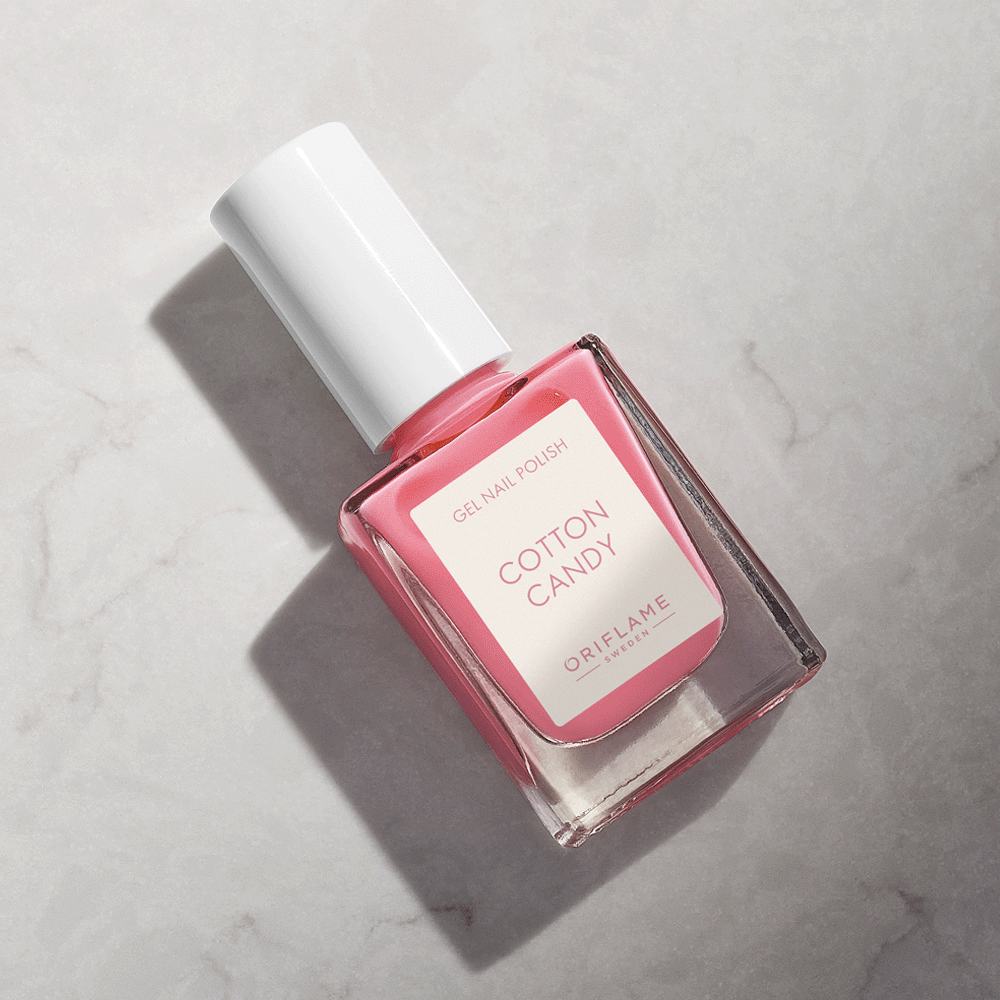 çəhrayı bir şüşə dırnaq lakı