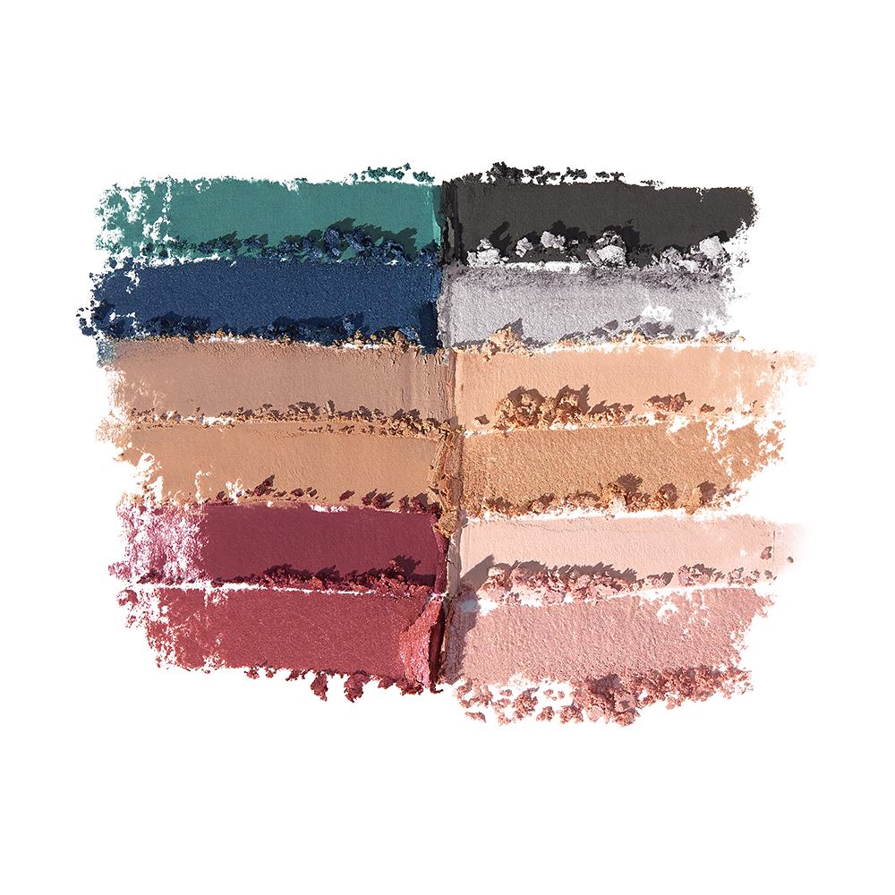 Un primer plano de diferentes colores de maquillaje